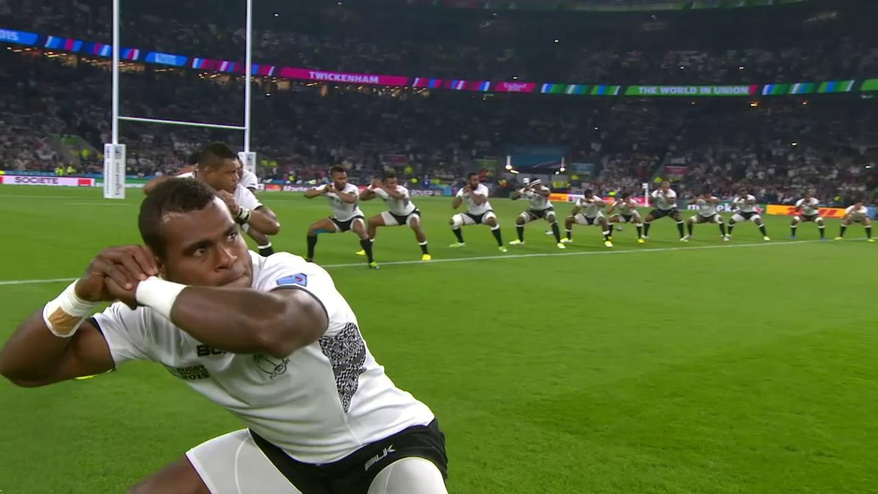 Fiji wardance taunts England ahead of opening RWC game
