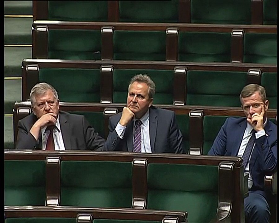 Przemysław Wipler - Ma miejsce INWAZJA NIELEGALNYCH IMIGRANTÓW na granice Unii Europejskiej!_
