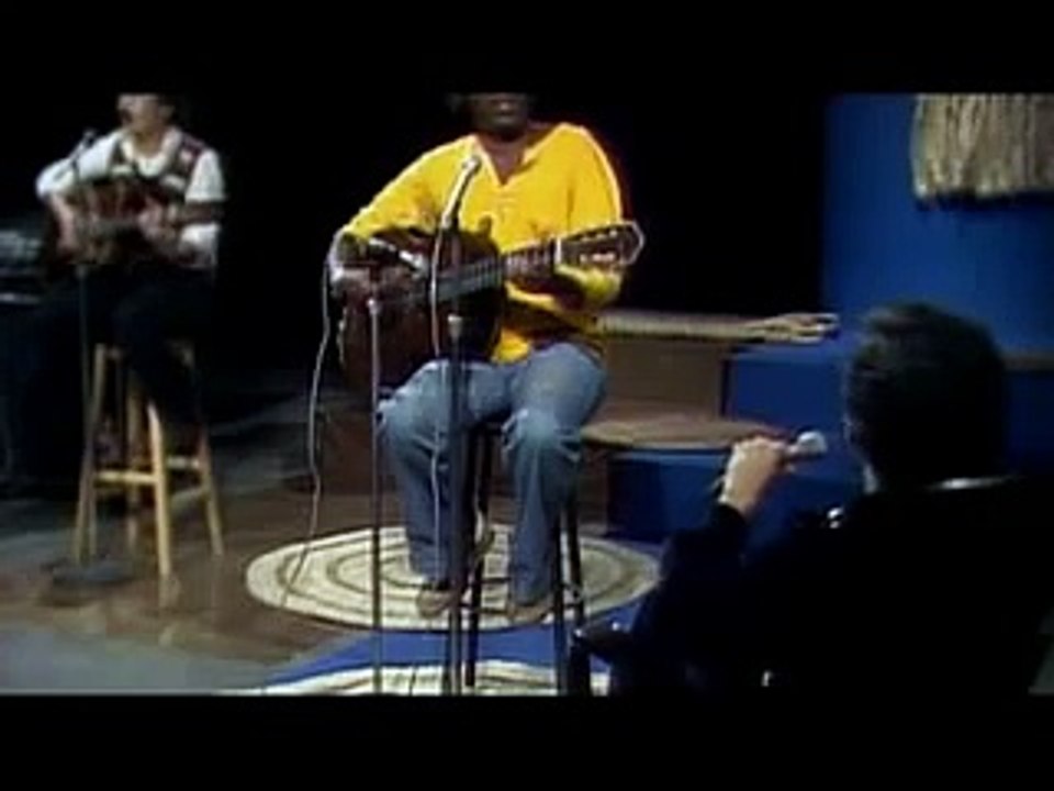 Elis Regina e Milton Nascimento - Caxangá