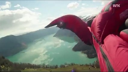 Insane base jump flyby in Norway