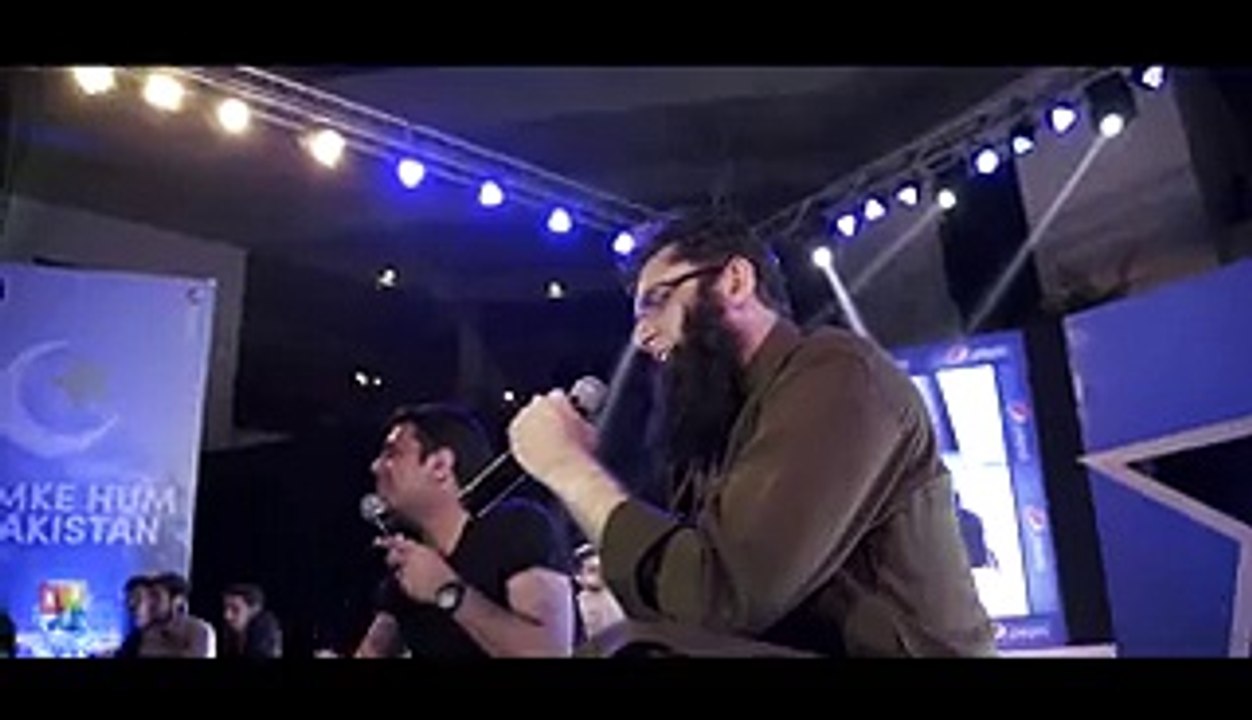 Gohar Mumtaz And Junaid Jamshed Singing 'Hum Hein Pakistani'