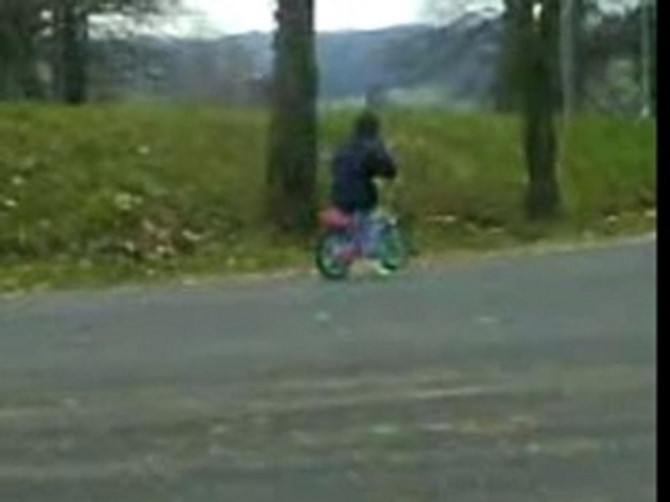 Lea et son velo