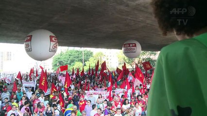 Marcha contra o ajuste fiscal no Brasil