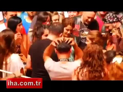 Haluk Levent aaçta konser verdi