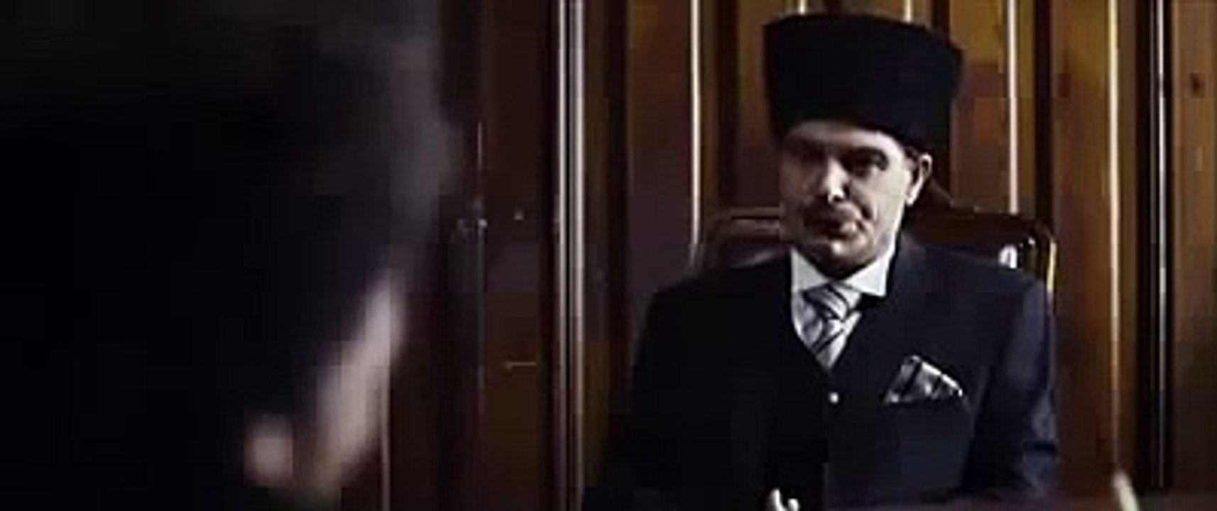 Hür Adam  Said Nursi le m kemalin Konuma Sahnesi
