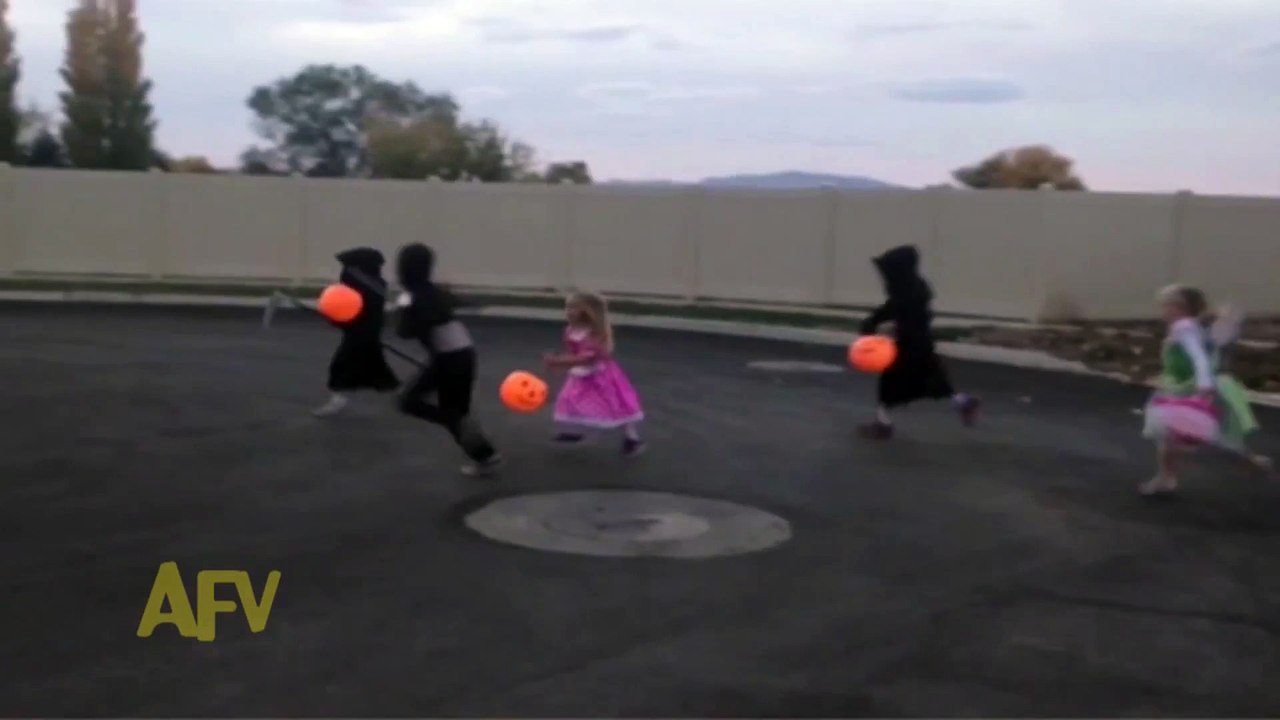 Halloween Bubble Boy Can't Keep Up
