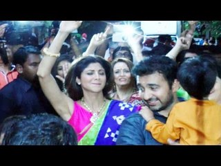 Shilpa Shetty Dances CRAZY @ Ganesh Visarjan 2015