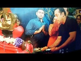 (Video) Salman Khan's Ganapati 'MAHA AARTI'