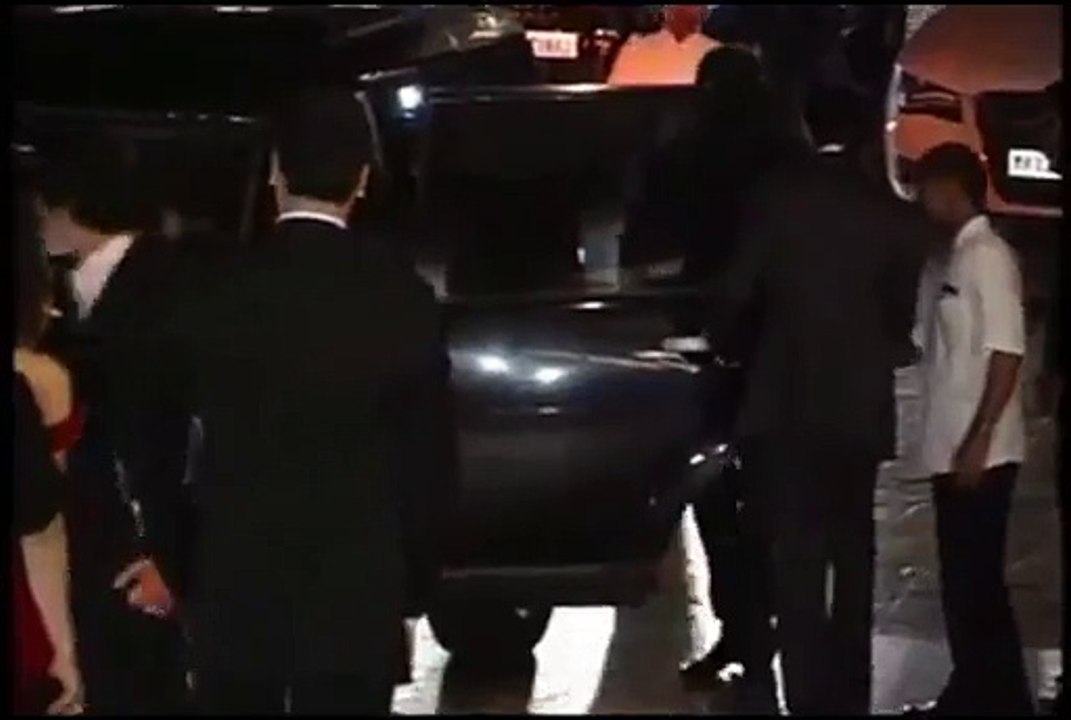 Hrithik Roshan at Karan Johar's birthday party