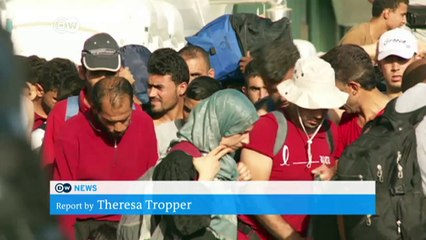 Hundreds of refugees waiting at Zagreb's convention center | DW News