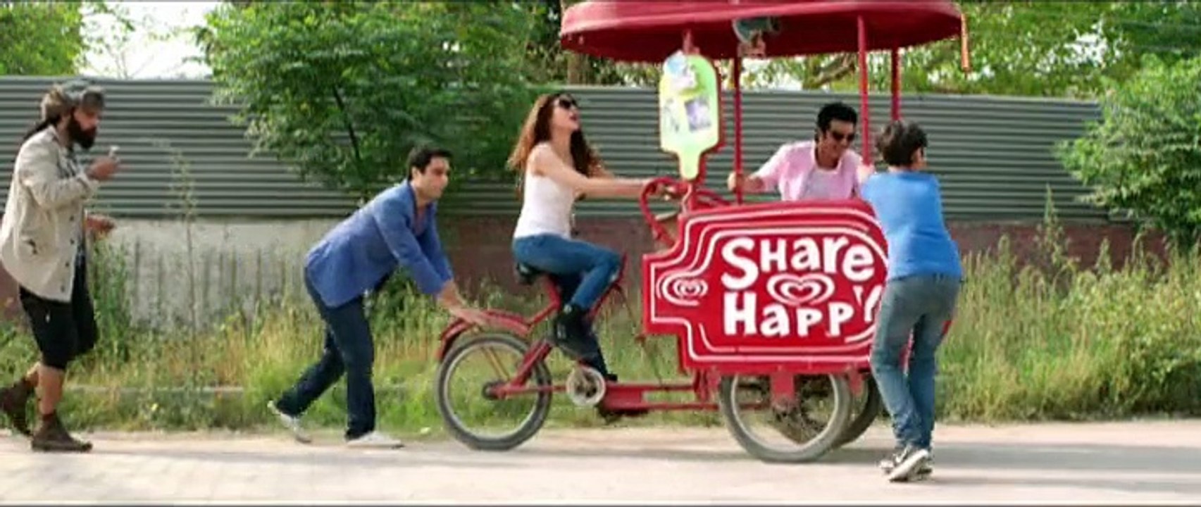 Aaja re Aaja_Karachi Se Lahore_Cornetto_Video Dailymotion