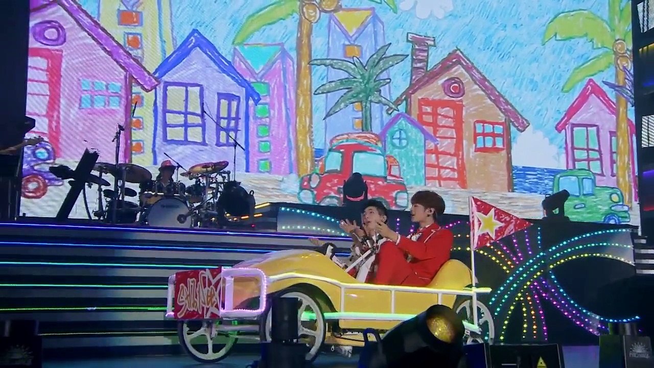 [HD] 150315 SHINee(샤이니) - Perfect 10 - I'm your Boy - Special Edition in TOKYO DOME [1080p]