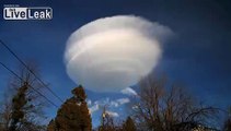 Lenticular Clouds (Time Lapse)