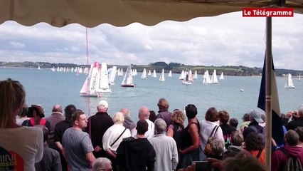 Mini-transat. Un joli top départ sous le soleil