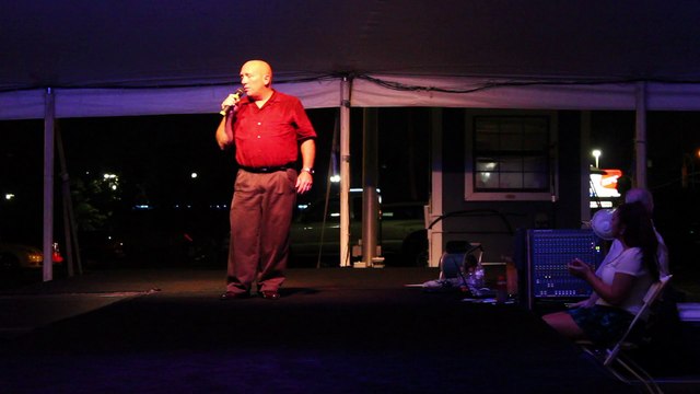 Danny McCorkle sings 'Swing Down Sweet Chariot' Elvis Week 2015