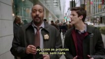 'The Flash' - Cena deletada | Referência ao 'Aquaman' no piloto - The Flash Brasil & Super Hero Brasil