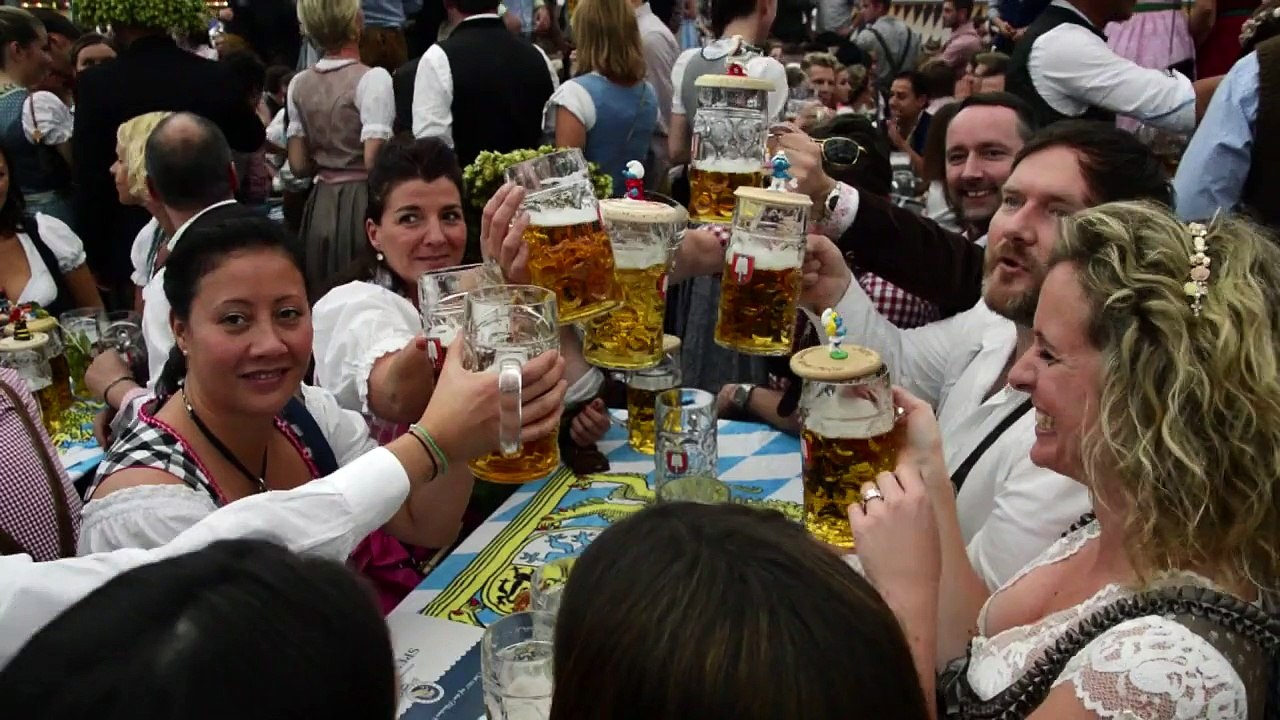 Bier, Tracht, Blasmusik: Münchner Oktoberfest ist eröffnet