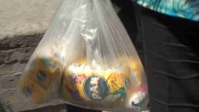 Venezuela: colas más largas, por menos productos