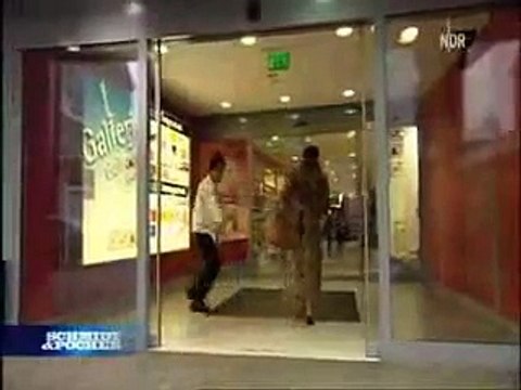 Лучший в мире иллюзионист!