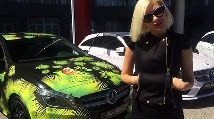 Maya Hansen para Mercedes-Benz