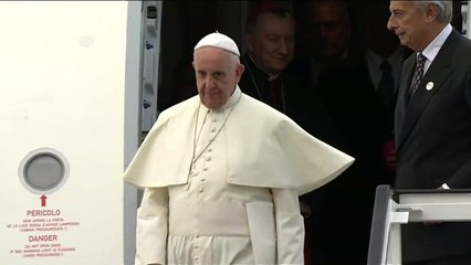 Papa Francisco arribó a Cuba