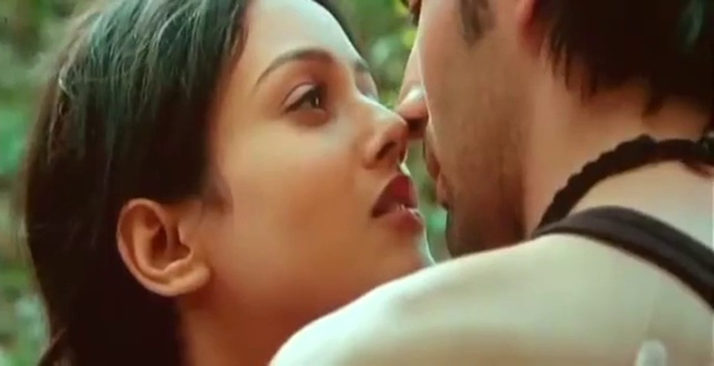 BHABHI NE KISS KARNE KO KAHA VERY HOTT ROMANCE FULL VIDEO KAANCHI MOVIE