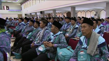 السلطات الإندونيسية تمنح أولوية الحج للمسنين