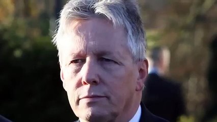 DUP leader Peter Robinson admitted to hospital