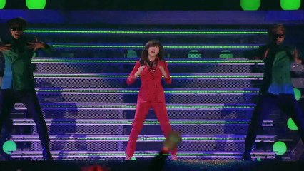 Nicole [HUMPIN AROUND]