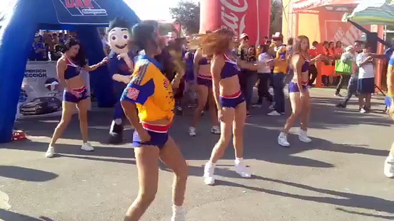 La belleza presente en el Clásico regiomontano