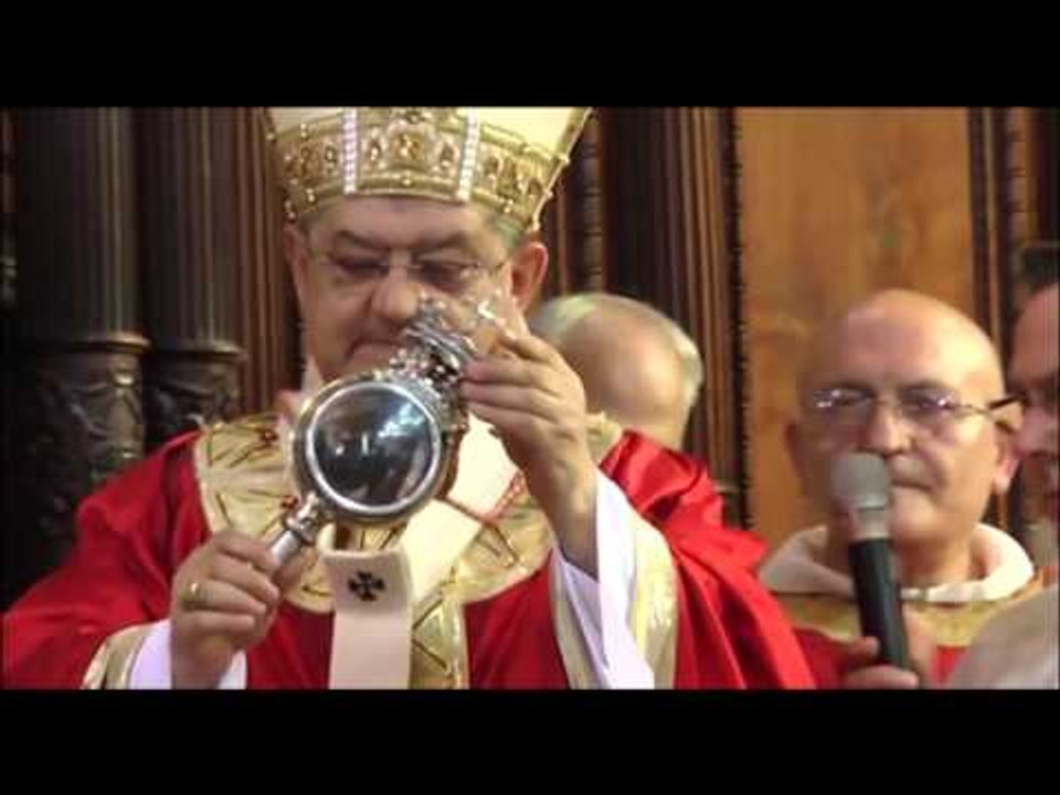 Napoli - San Gennaro, si ripete il miracolo -1- (19.09.15)