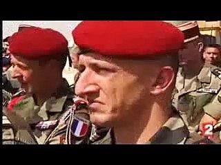 sarko ricane en rendant hommage aux soldats morts