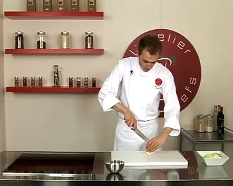 Technique de pro pour ciseler un oignon - Vidéo Dailymotion