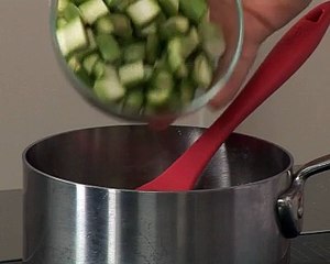 Crème d'asperges chaudes