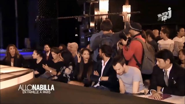 Catherine Deneuve met un vent à Nabilla au défilé Jean-Paul Gaultier