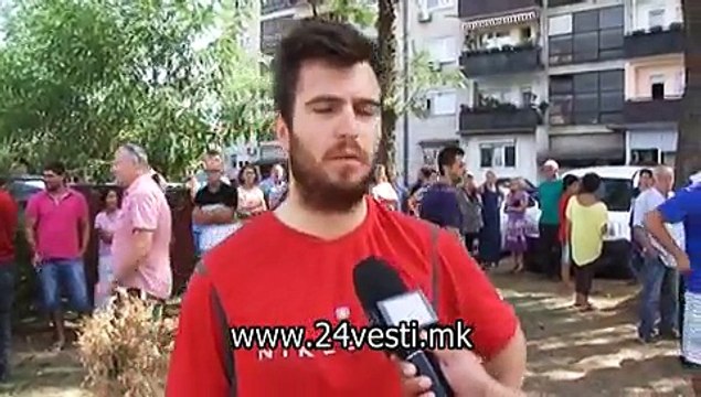 PROTEST KISELA VODA ZA ZGRADA 20 09