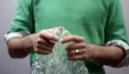 What Happens To Our Joints When We Crack Them?