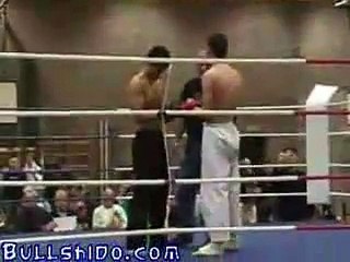 Wing tsun guy vs karate guy