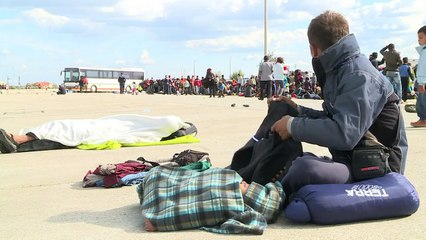 Les migrants continuent d'arriver par milliers en Autriche