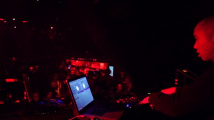 Nodey joue "Le Monde Ou Rien" de PNL pour les 15 ans de l'Abcdr (2/2)