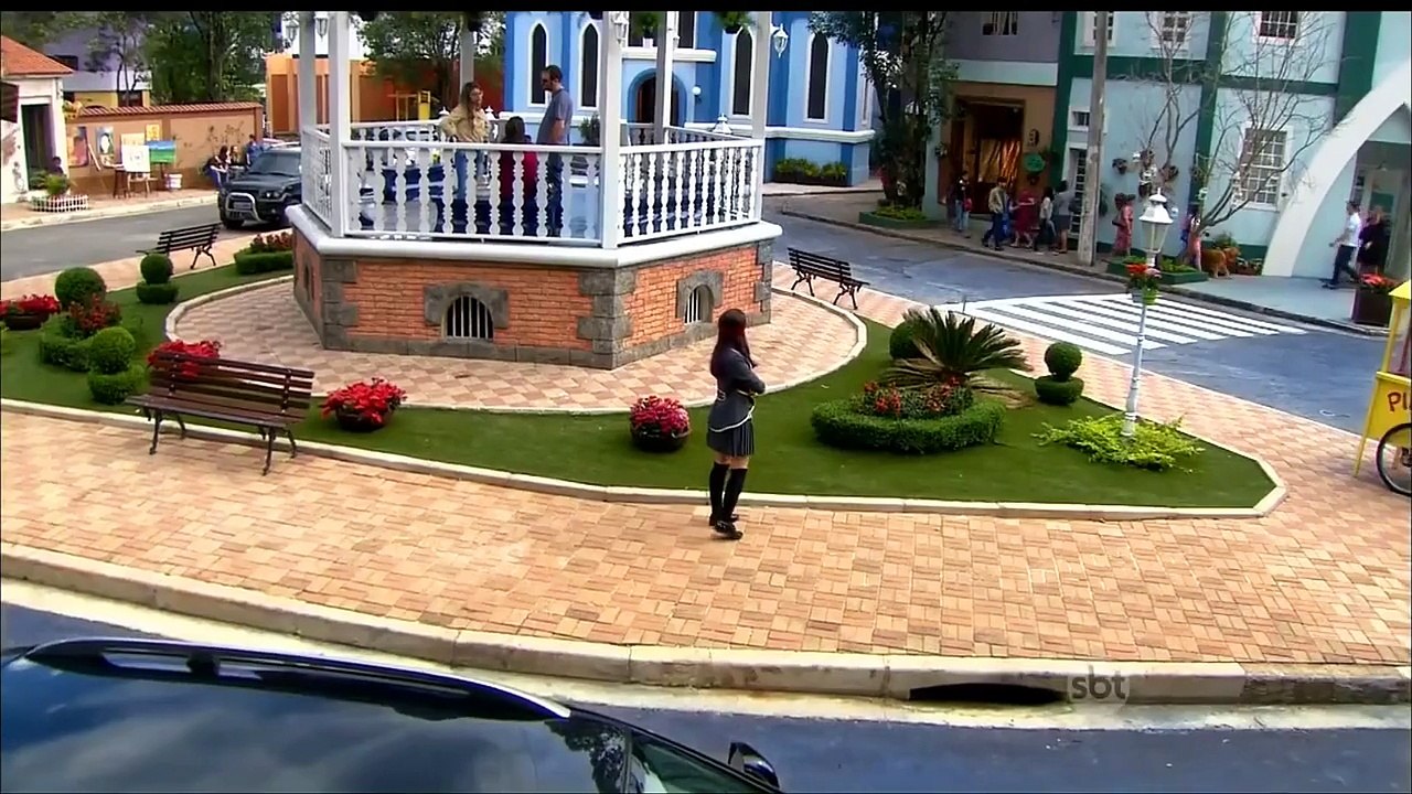 04/08/2015 - Primeiro encontro de Manuela e Isabela