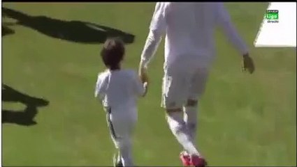 SYRIAN REFUGEE CHILD & CRISTIANO RONALDO ON TO THE PITCH
