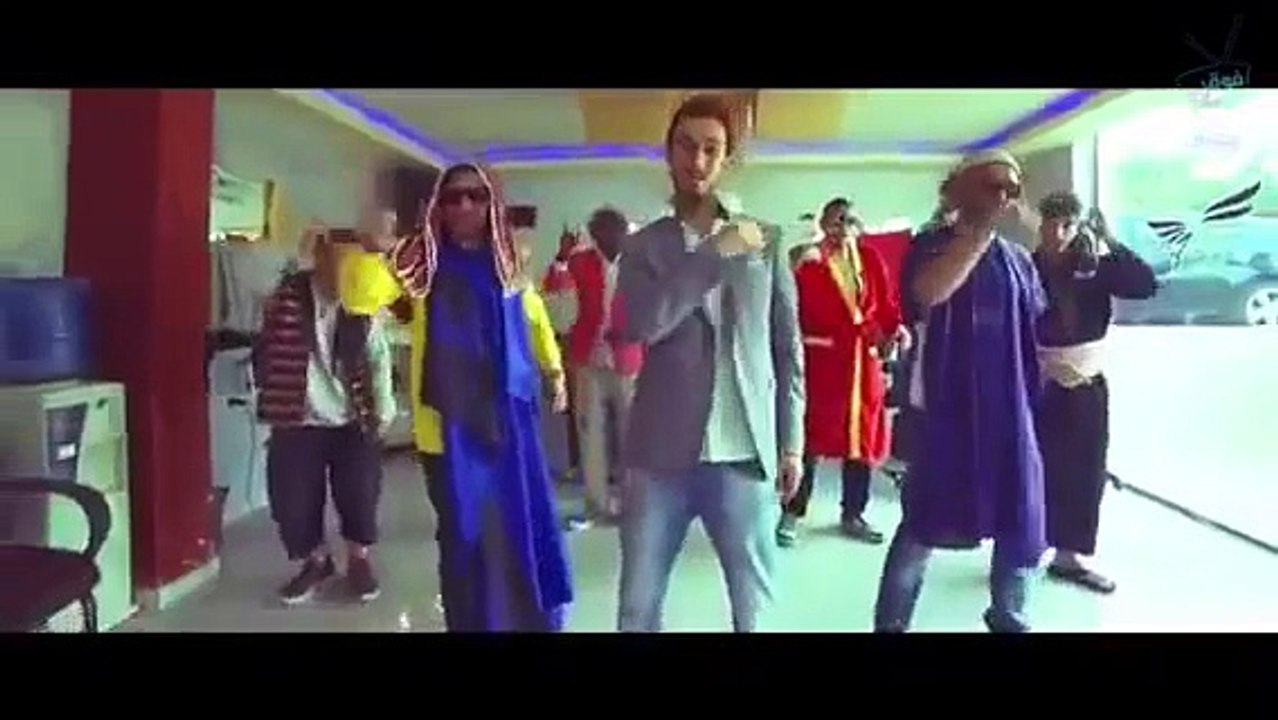 إنت مقمل :  أقوى تفريكة على غناية "إنت لمعلم" متاع سعد المجرد !!!! عالمية هههههههه