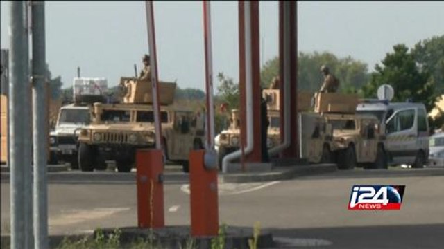 Des milliers de migrants poursuivent leur périple dans les Balkans