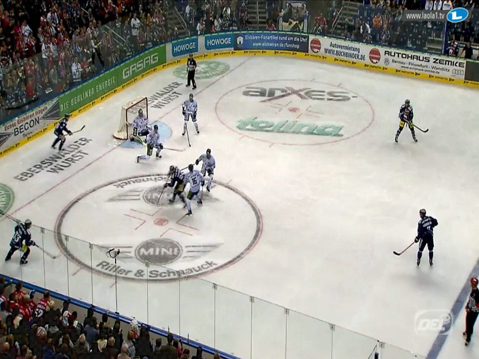 Eisbaren Berlin Vs. Straubing Tigers