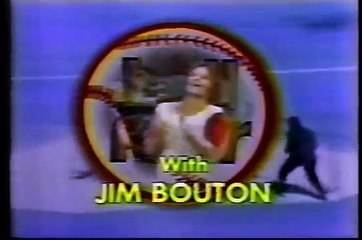 BALL FOUR opening credits CBS sitcom pilot episode