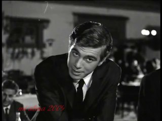 "ΕΙΣΑΙ ΠΟΛΥ ΠΟΝΗΡΗ"- ΛΑΚΗΣ ΚΟΜΝΗΝΟΣ