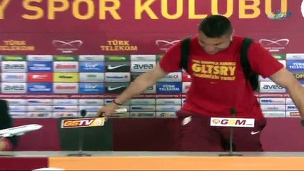 G.Saray’da Burak Yılmaz şoku