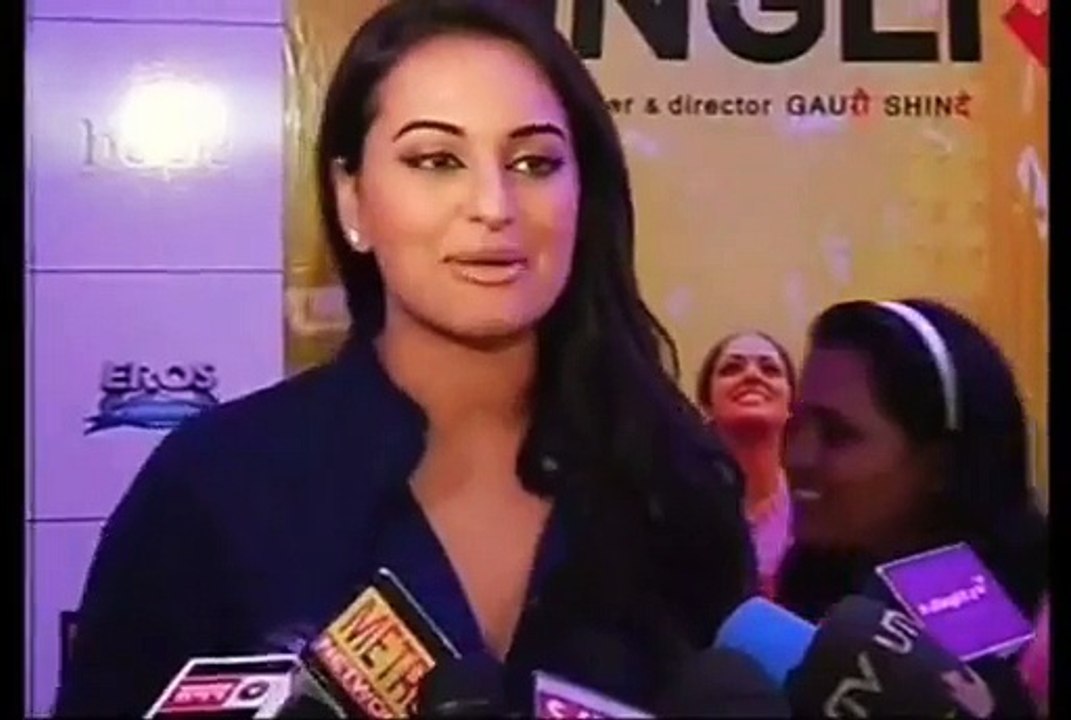 Sonakshi Sinha at the premier of Sridevi's ENGLISH VINGLISH
