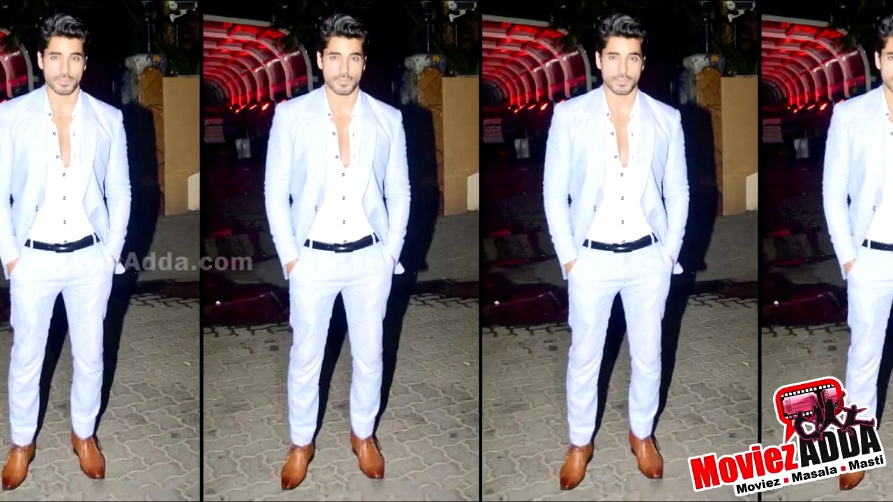 LEAKED: Gautam Gulati SMOOCHING A Girl For A TV show